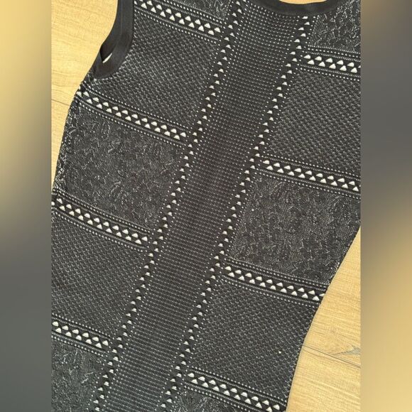 Antonio Melani Black Bodycon Dress Cut-out Overlay Size XS extra small women’s - Picture 5 of 5